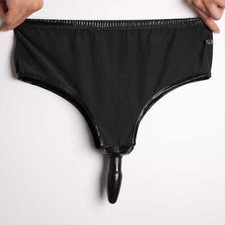 Keuschheitshose Dildoslip